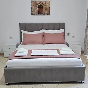 Malo 1 Hotel